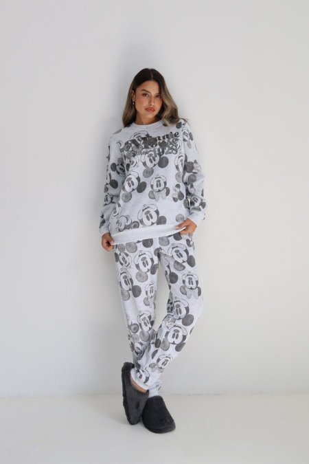 بيجامة فوتر دلتا نساء