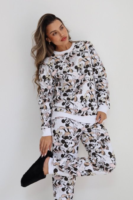 بيجامة فوتر دلتا نساء